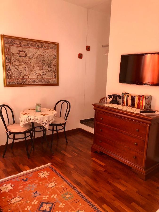 B&B Roomantic & Piscina Idromassaggio Чефалу Екстер'єр фото