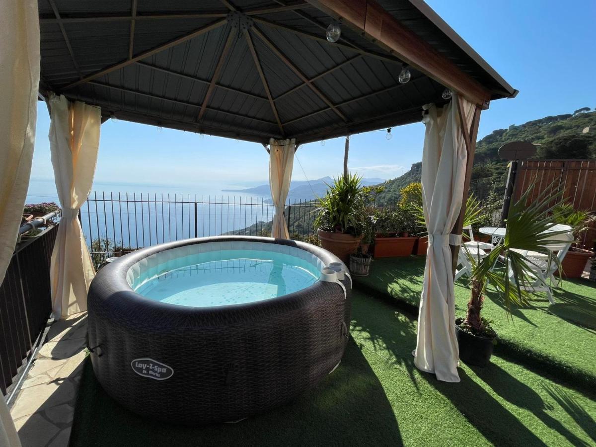 B&B Roomantic & Piscina Idromassaggio Чефалу Екстер'єр фото
