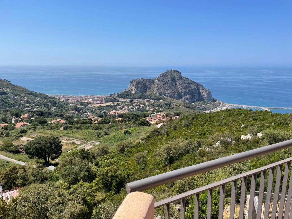 B&B Roomantic & Piscina Idromassaggio Чефалу Екстер'єр фото